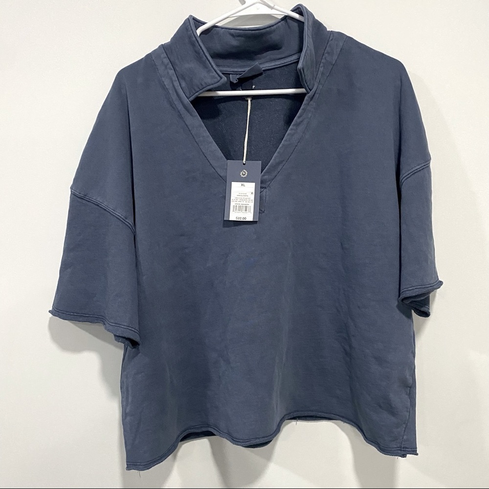 Universal Thread™ Women's Short Sleeve Collared
French Terry Shirt Dark Blue XL - Picture 3 of 6